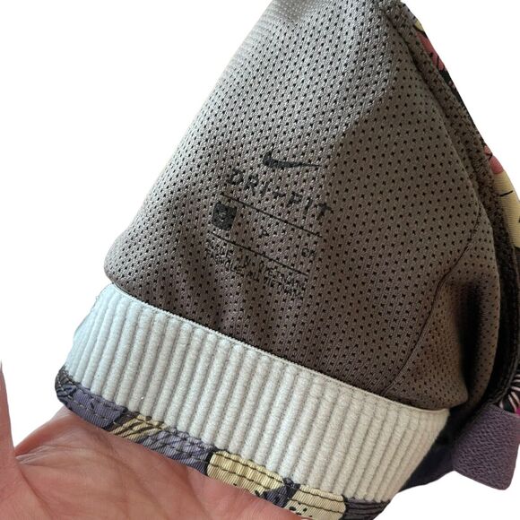 Nike Small Swoosh Sports Bra Floral Print Strappy Dri Fit Medium Support - Picture 2 of 8